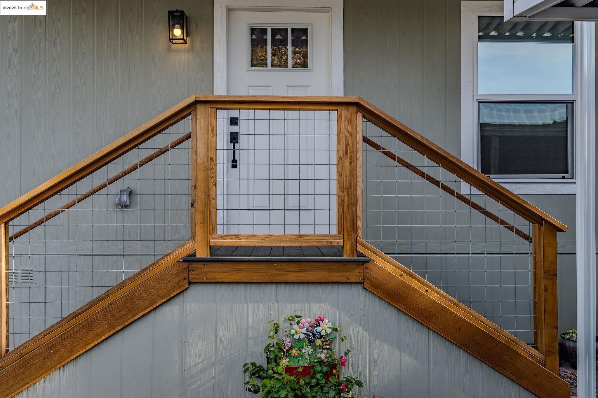 150 Clinton Road Jackson, CA 95642 - Photo 11 of 44 View of stairs
