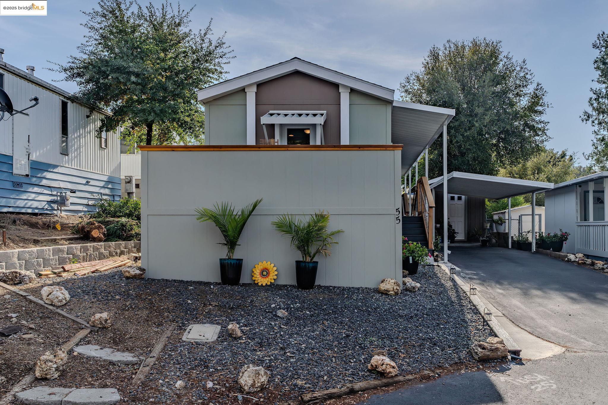 150 Clinton Road Jackson, CA 95642 - Photo 4 of 44 View of front of house featuring driveway