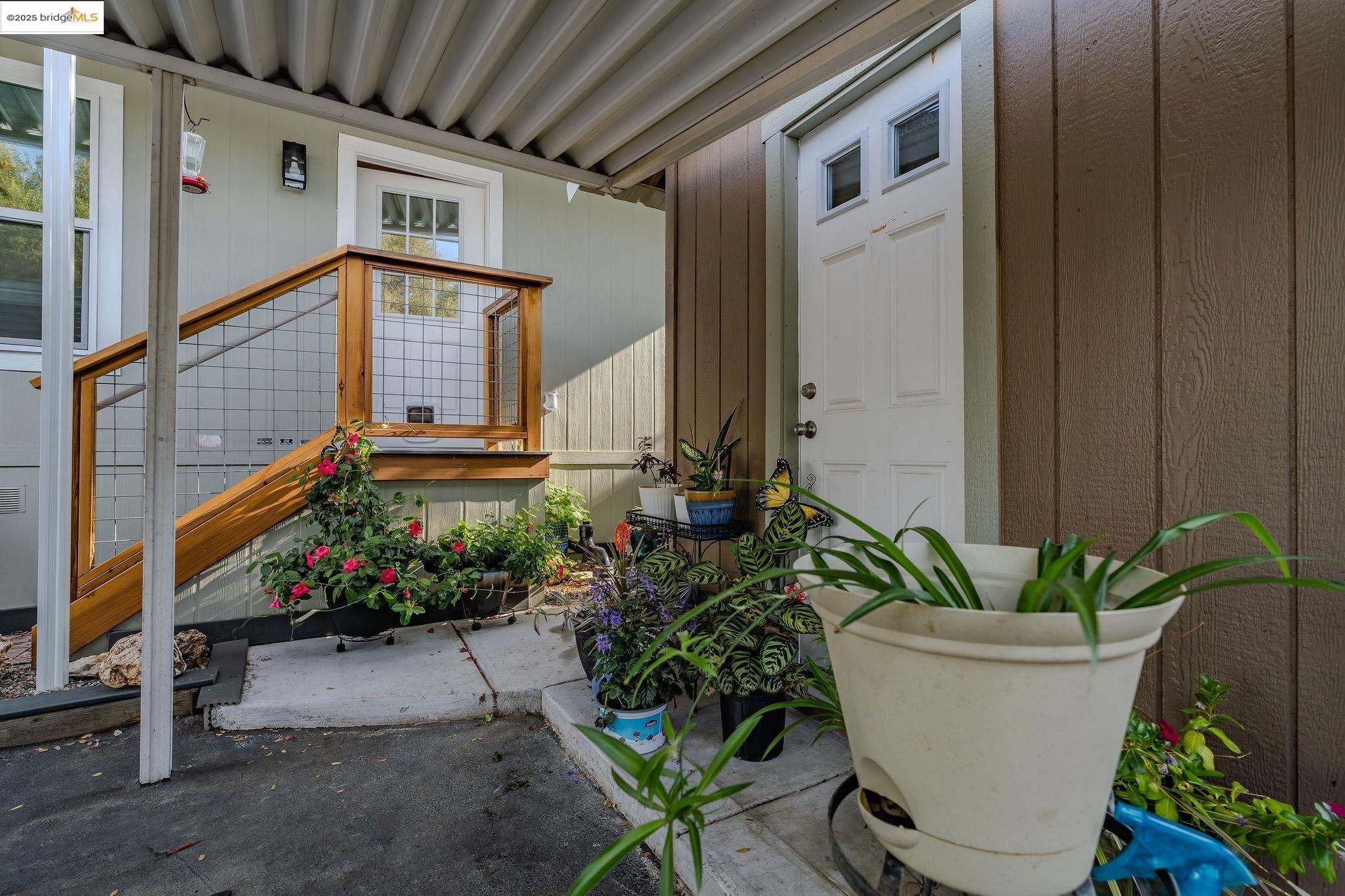 150 Clinton Road Jackson, CA 95642 - Photo 9 of 44 Doorway to property with a porch