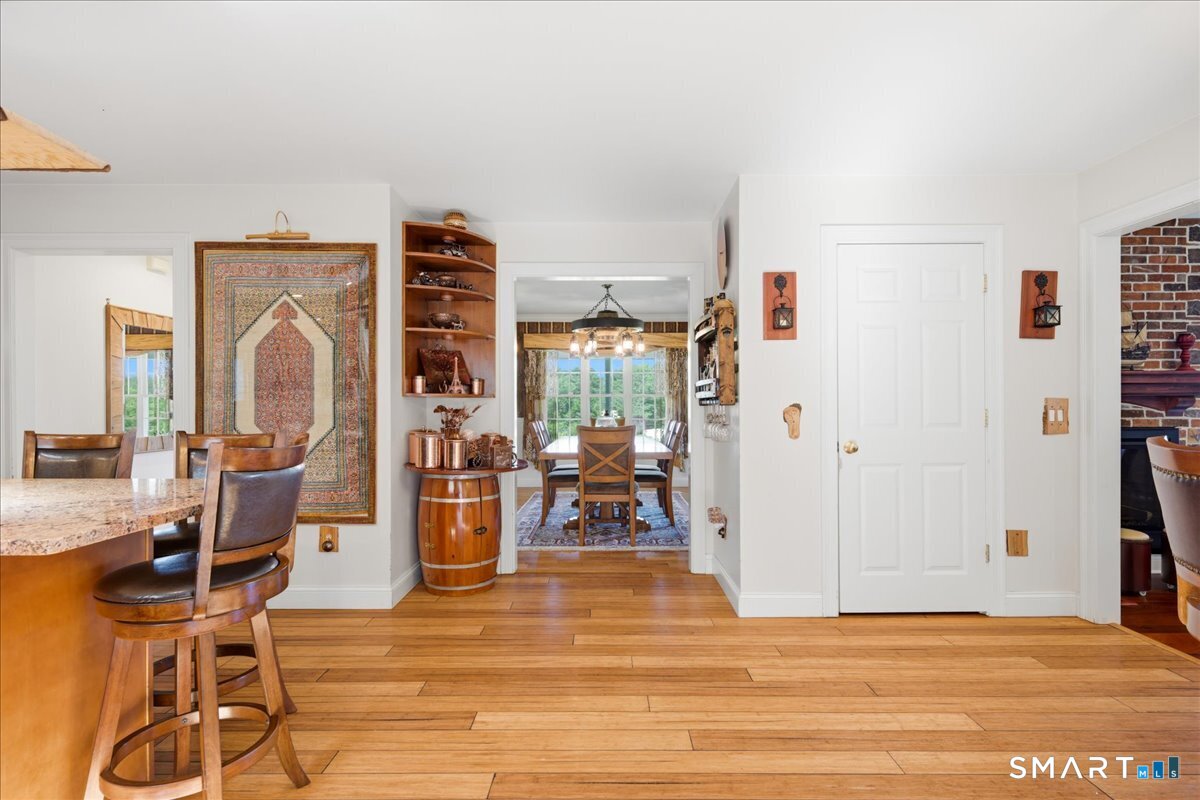 271 Putnam Road Pomfret, CT 06259 - Photo 23 of 40
