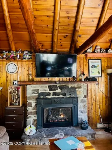 $349,900 | 46 Wood Street, Lake Harmony, PA 18624