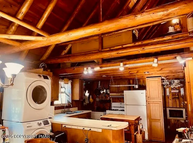 $349,900 | 46 Wood Street, Lake Harmony, PA 18624