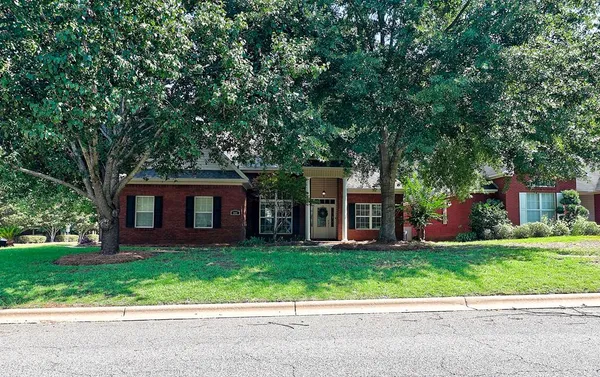 $295,000 | 101 Gaffney Court, Dothan, AL 36305