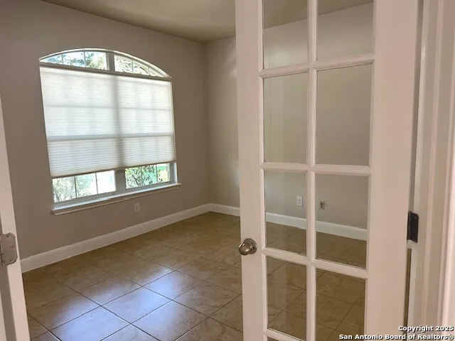$2,950 | 3215 Highline Trail, San Antonio, TX 78261
