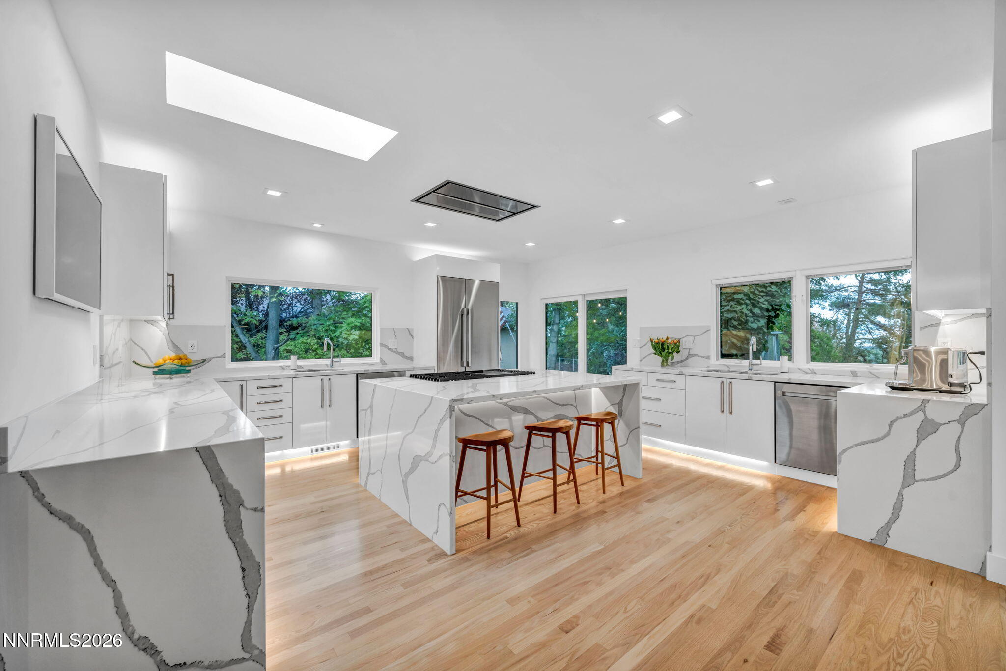 2040 Parkridge Circle Reno, NV 89509 - Photo 30 of 52 98-web-or-mls-2040-parkridge-cir