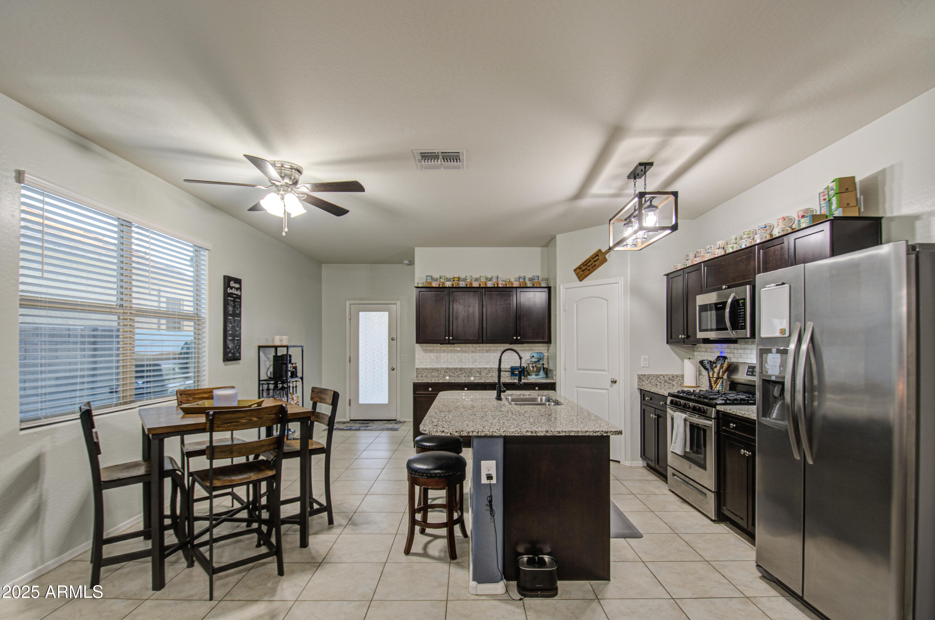 30945 West Picadilly Road Buckeye, AZ 85396 - Photo 16 of 39 Kitchen 6