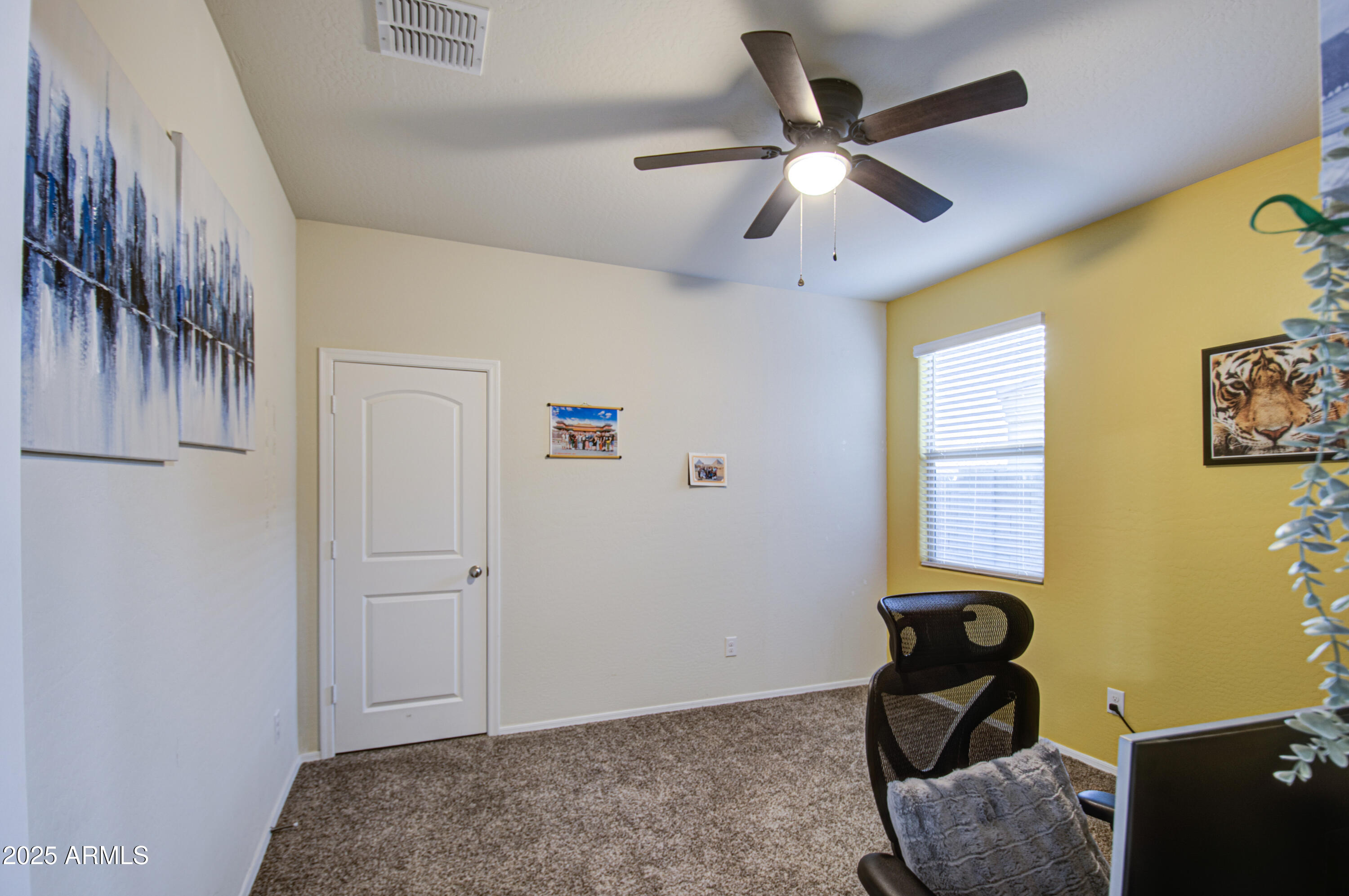 30945 West Picadilly Road Buckeye, AZ 85396 - Photo 29 of 39 Bedroom 2-pic 1