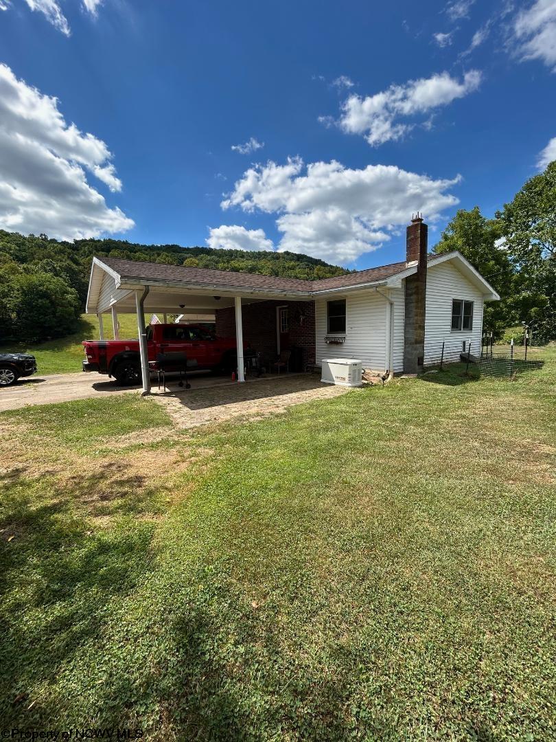 1105 Grace Reedy, WV 25270 - Photo 6 of 25 Gallery Image 6