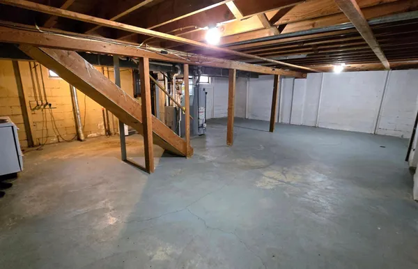 $119,900 | 106 8th Avenue Northwest, Pipestone, MN 56164