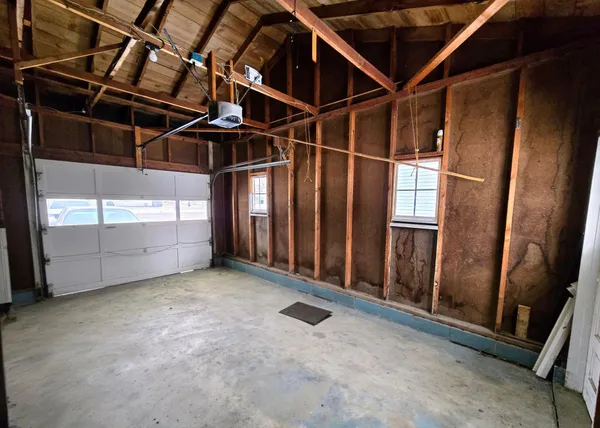 $119,900 | 106 8th Avenue Northwest, Pipestone, MN 56164