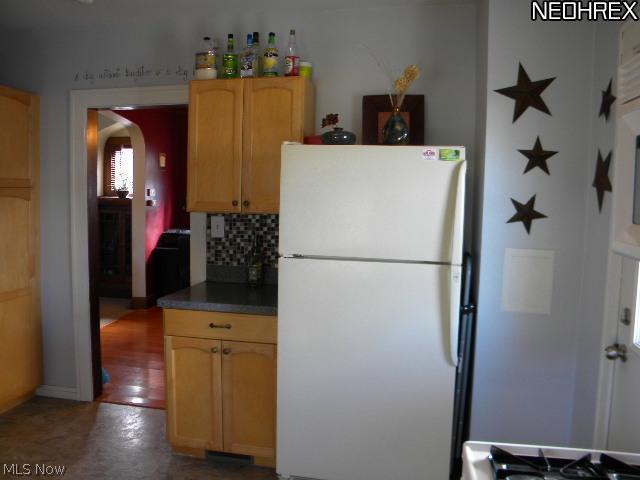 6134 Kelsey Road Parma, OH 44129 - Photo 10 of 25