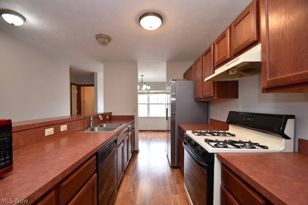 2188 Noble Road Cleveland Heights, OH 44112 - Photo 18 of 35
