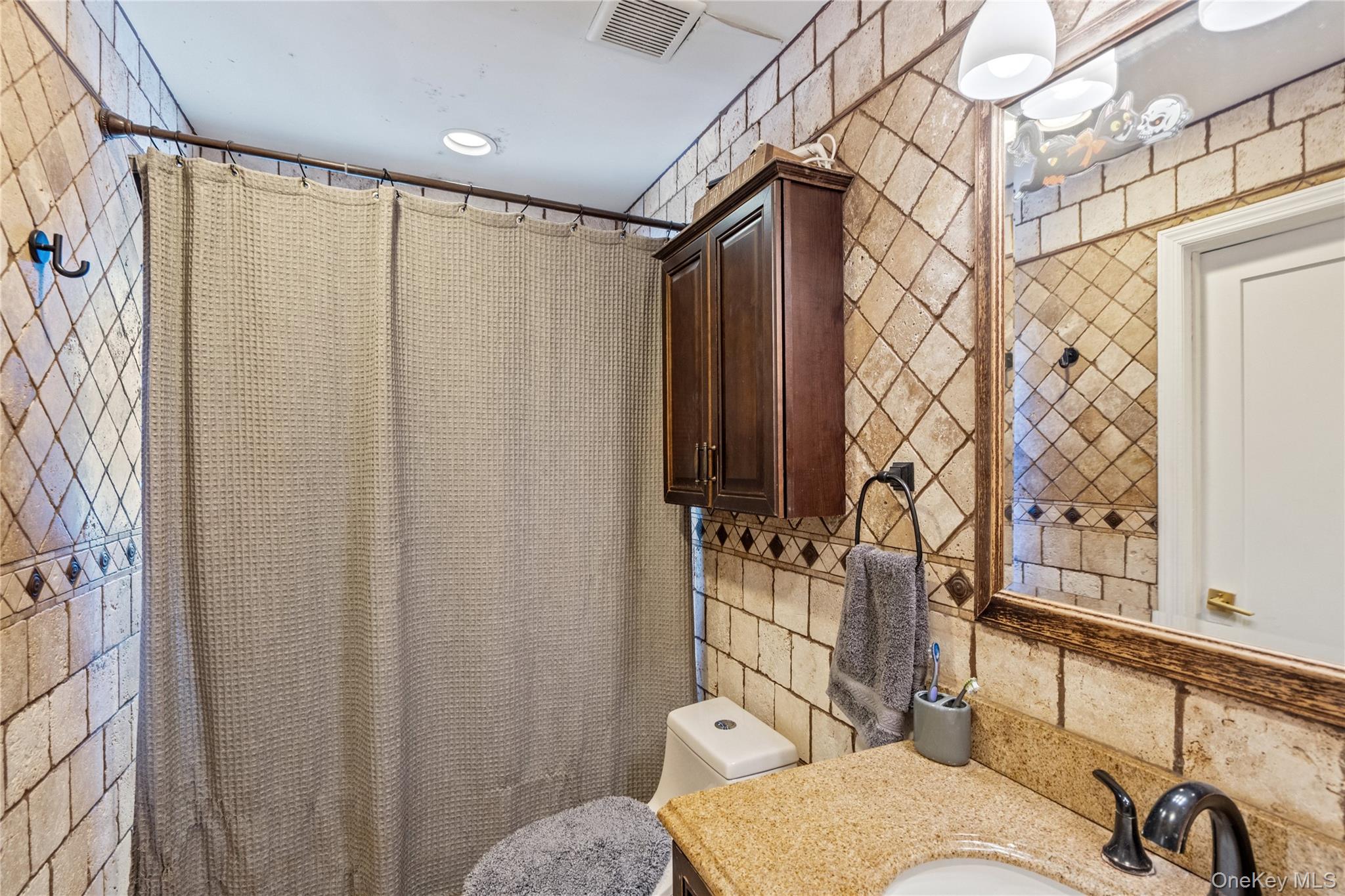 138 Lincoln Road Franklin Square, NY 11010 - Photo 9 of 25