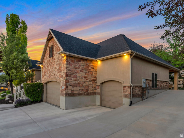 577 South Ridge Top Lane East North Salt Lake, UT 84054 - Photo 43 of 57