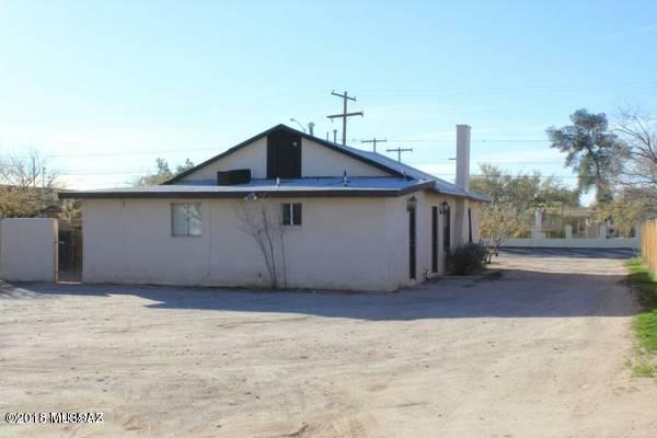 143 East Navajo Road Tucson, AZ 85705 - Photo 2 of 13 Gallery Image 2