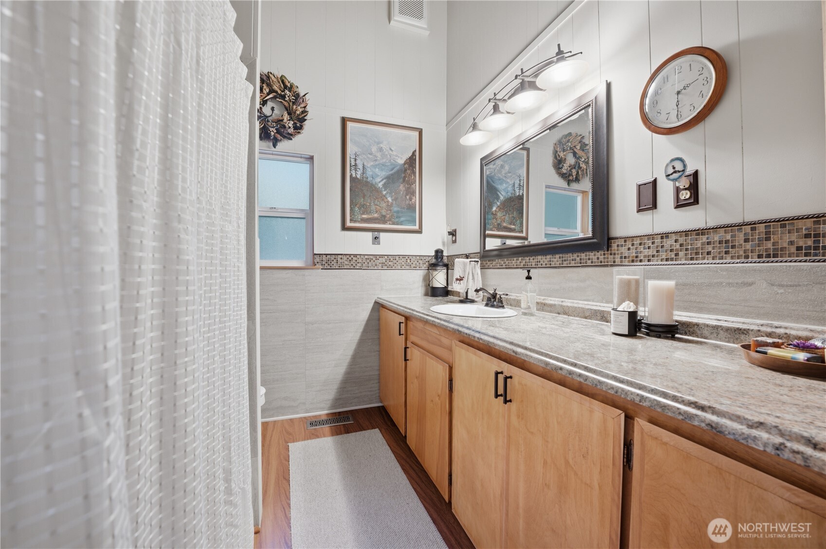 2109 Southwest Lake Roesiger Road Snohomish, WA 98290 - Photo 18 of 40 Gallery Image 18