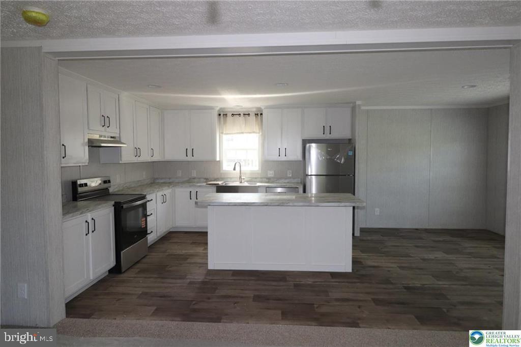 5020 Old Timber Road Stroudsburg, PA 18360 - Photo 9 of 32