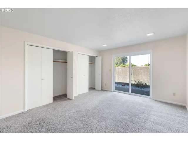 $360,000 | 743 Marine View Drive, Unit 8, Longview, WA 98632