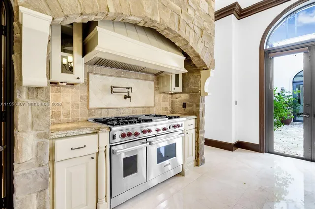 $30,000 | 9801 Southwest 60th Court, Pinecrest, FL 33156