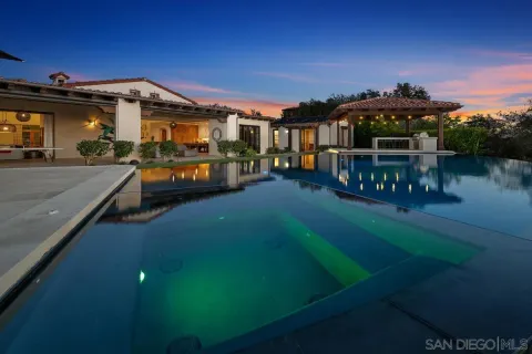 $6,995,000 | 8084 Entrada De Luz East, San Diego, CA 92127