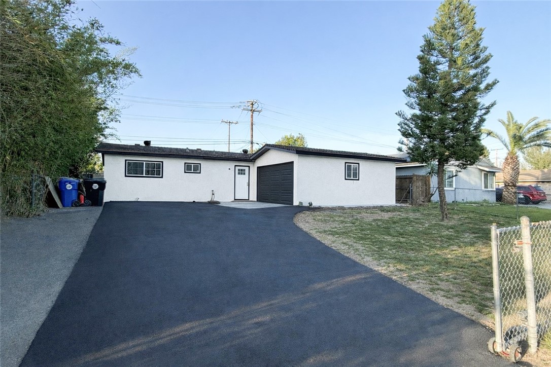 a view of a house with a outdoor space