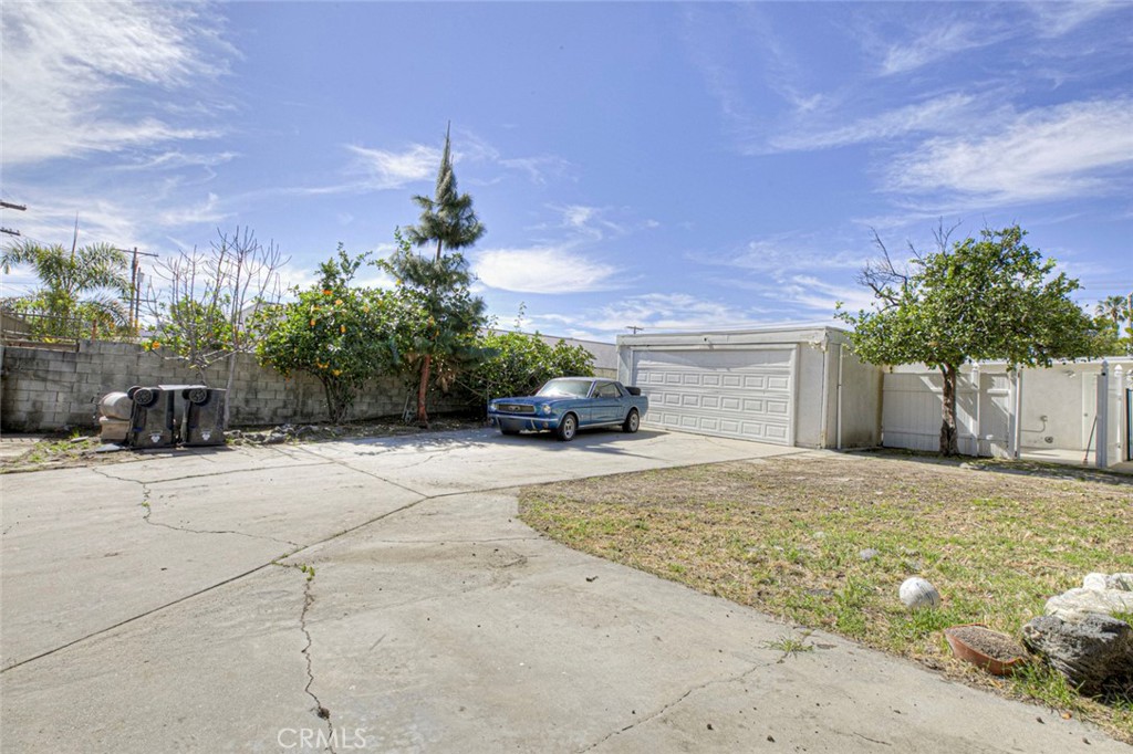 10412 Reseda Boulevard Porter Ranch, CA 91326 - Photo 23 of 38