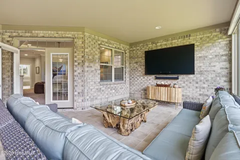 $949,000 | 952 Jenoa Drive, Castle Hayne, NC 28429