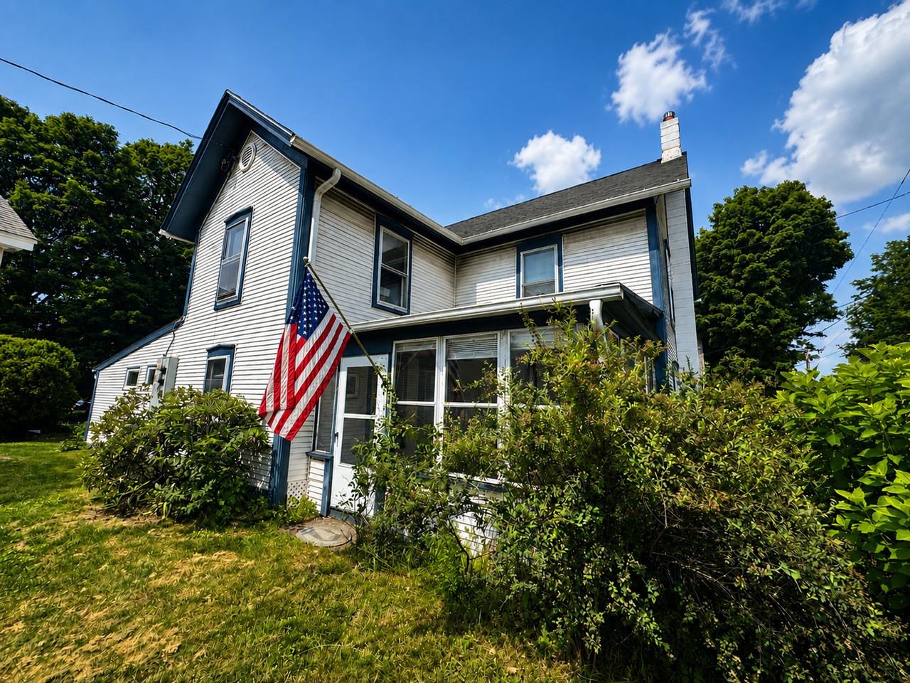 19 E Road Colchester, VT 05446 - Photo 1 of 35