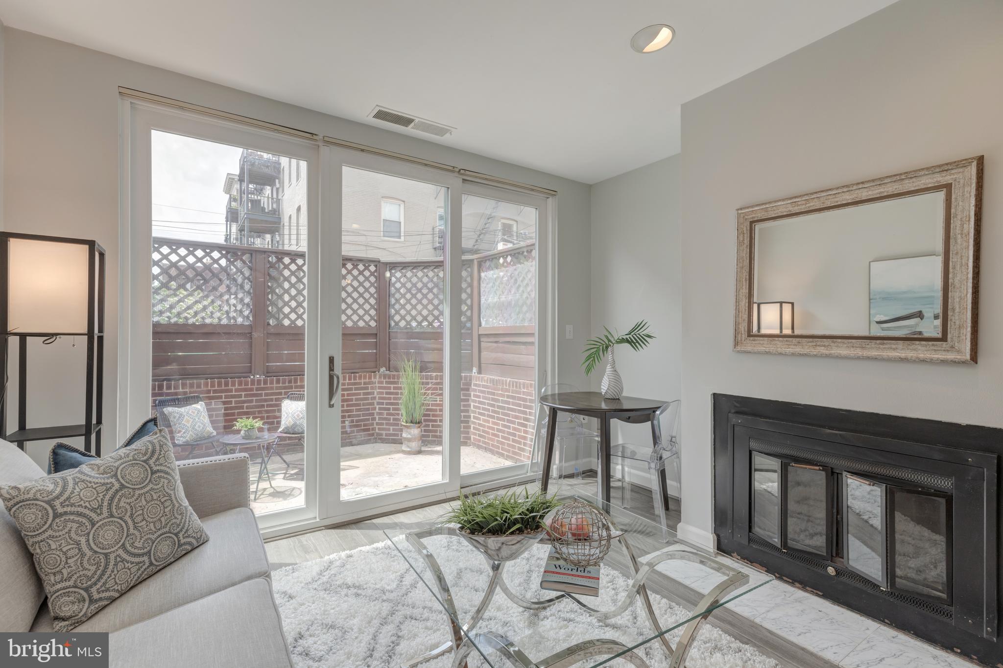 1810 Kalorama Road Northwest, Unit B1 Washington, DC 20009 - Photo 3 of 14 Living Room w/ patio view