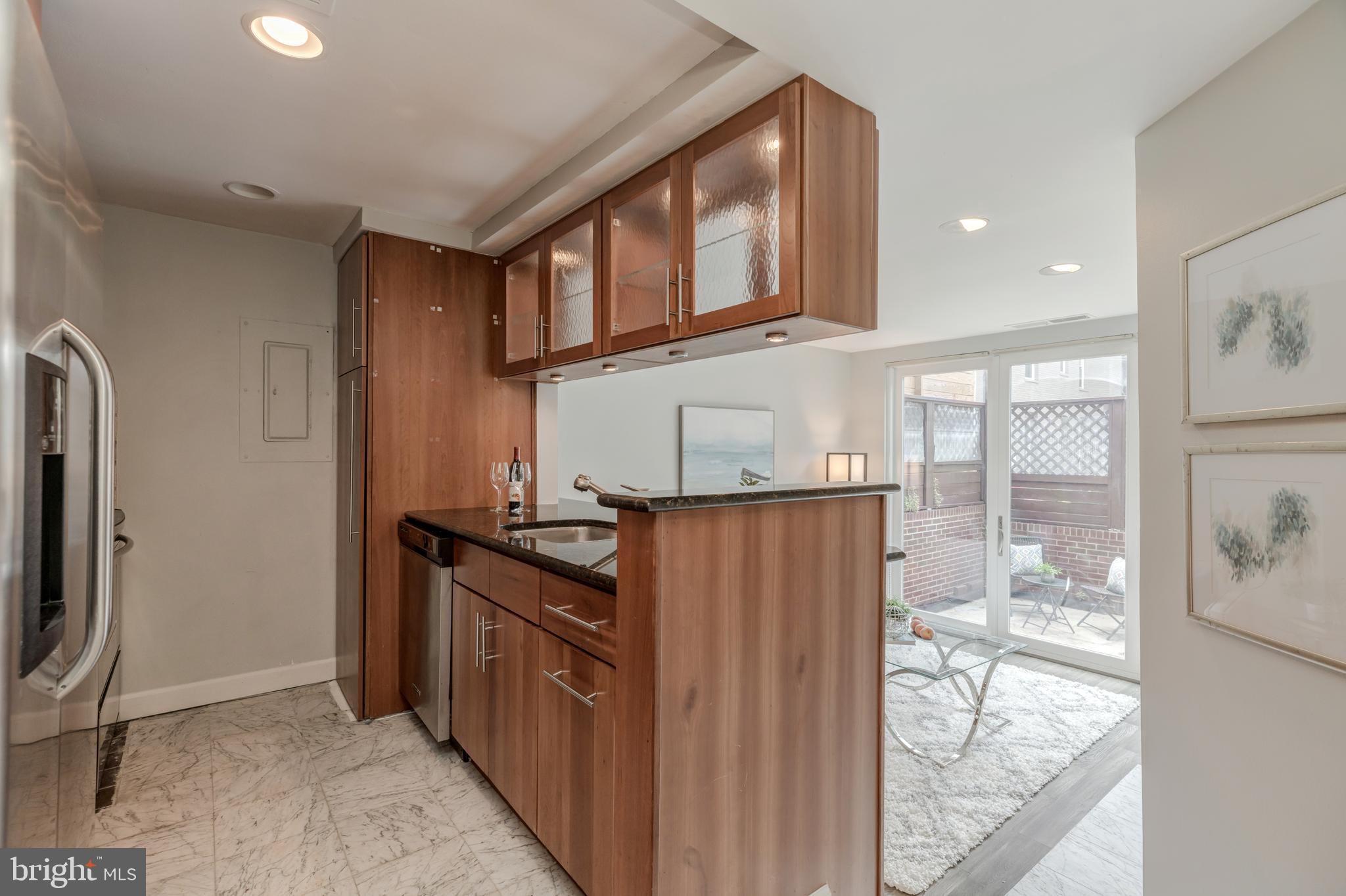 1810 Kalorama Road Northwest, Unit B1 Washington, DC 20009 - Photo 6 of 14 Kitchen