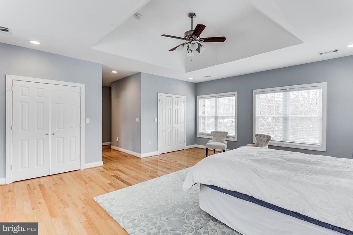 6515 Marywood Road Bethesda, MD 20817 - Photo 22 of 35