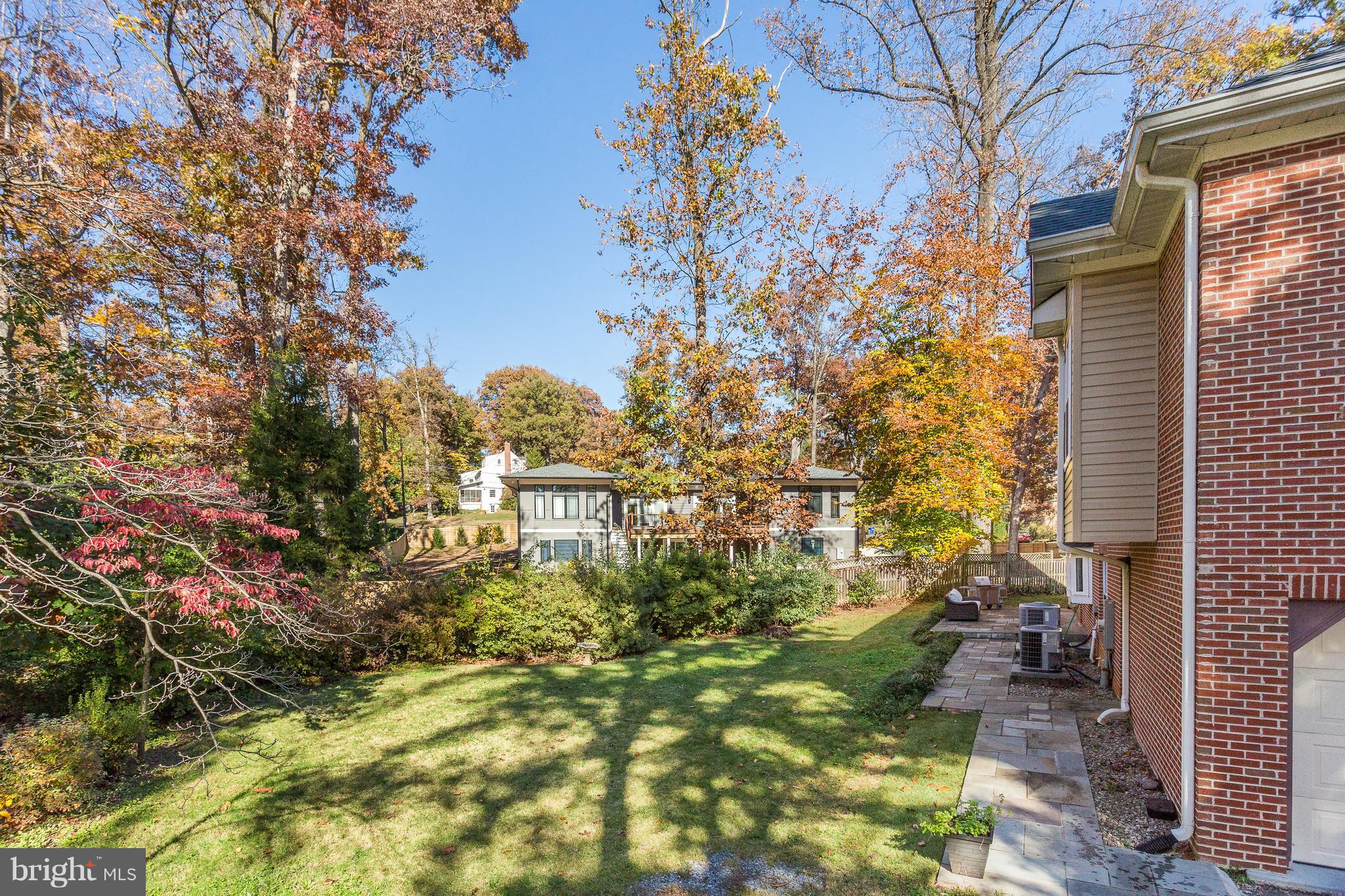 6515 Marywood Road Bethesda, MD 20817 - Photo 33 of 35