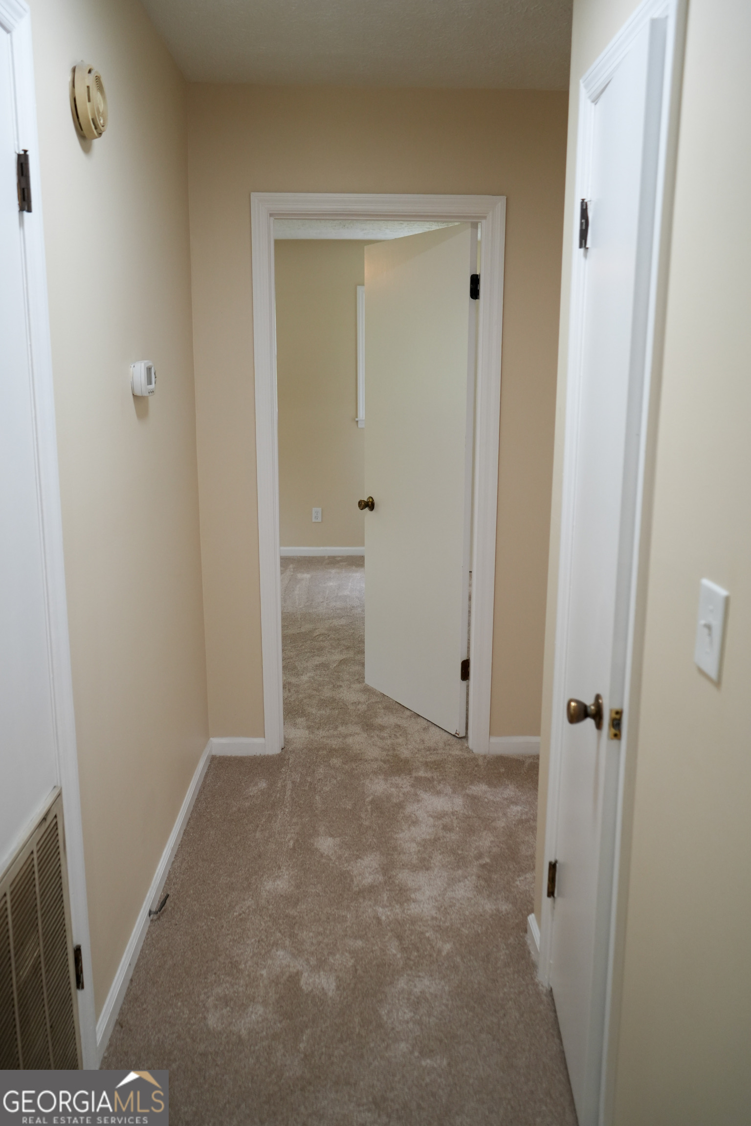 1869 Minter Blue Springs Road Rockledge, GA 30454 - Photo 31 of 45 a view of room