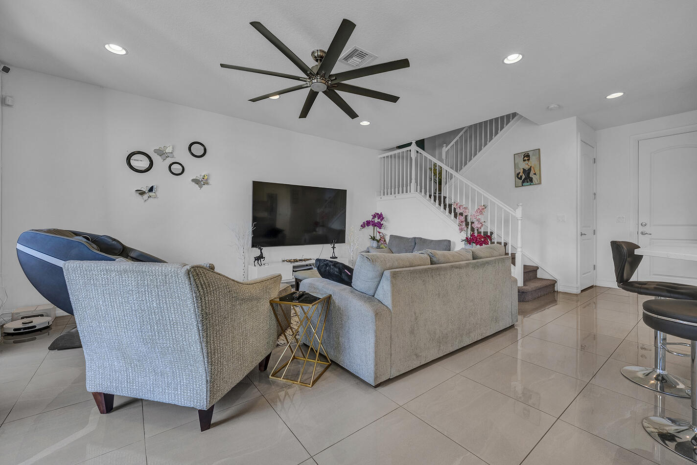 10030 Akenside Drive, Unit 10030 Boca Raton, FL 33428 - Photo 8 of 49 DSC05974