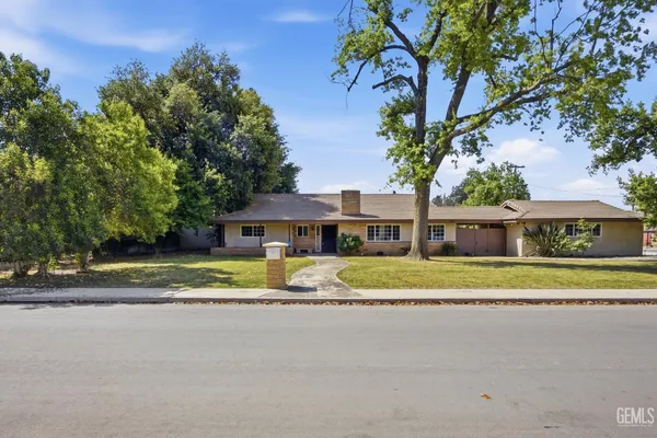 $749,999 | Undisclosed Address, Bakersfield, CA 93308