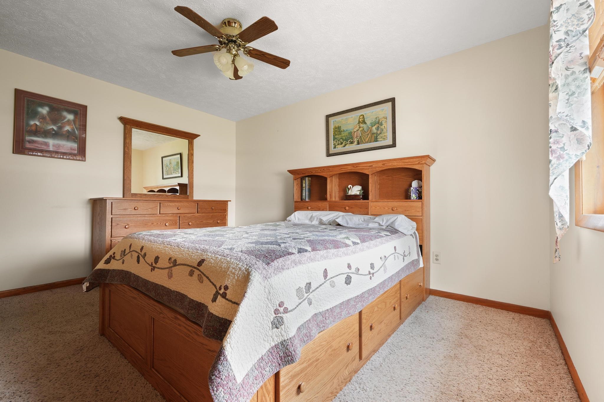 1276 Fisher Road Traverse City, MI 49685 - Photo 14 of 37 1944462-efc6f064-585e-4c85-b37b-bd2e1cc1e5cc.JPG
