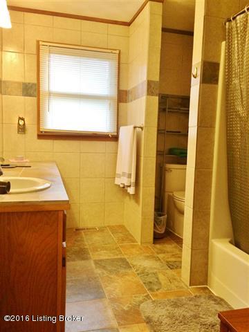1578 Center Point Road White Mills, KY 42788 - Photo 27 of 38 Master Bath