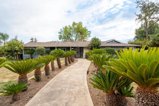 $599,000 | 5894 East Hamilton Avenue, Fresno, CA 93727