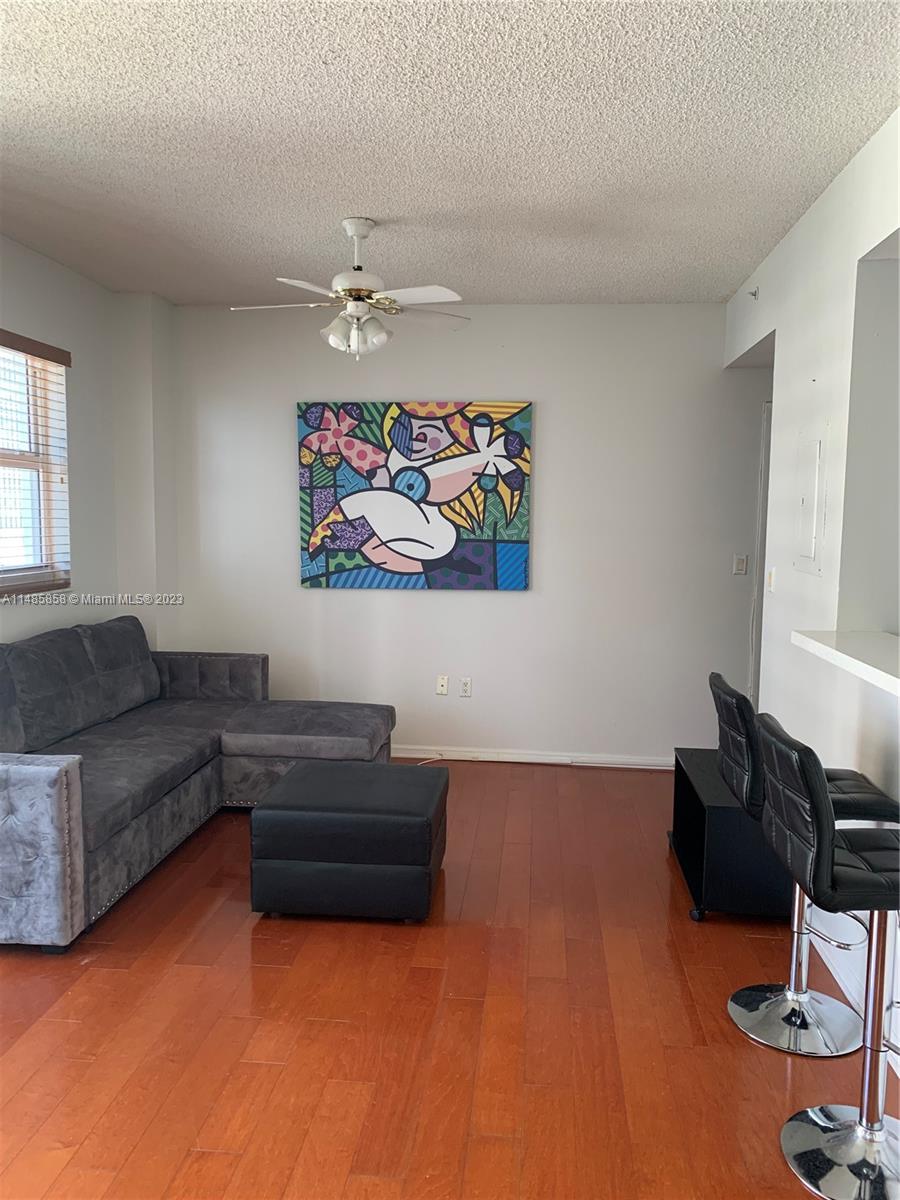 185 Southeast 14th Ter Unit 909  