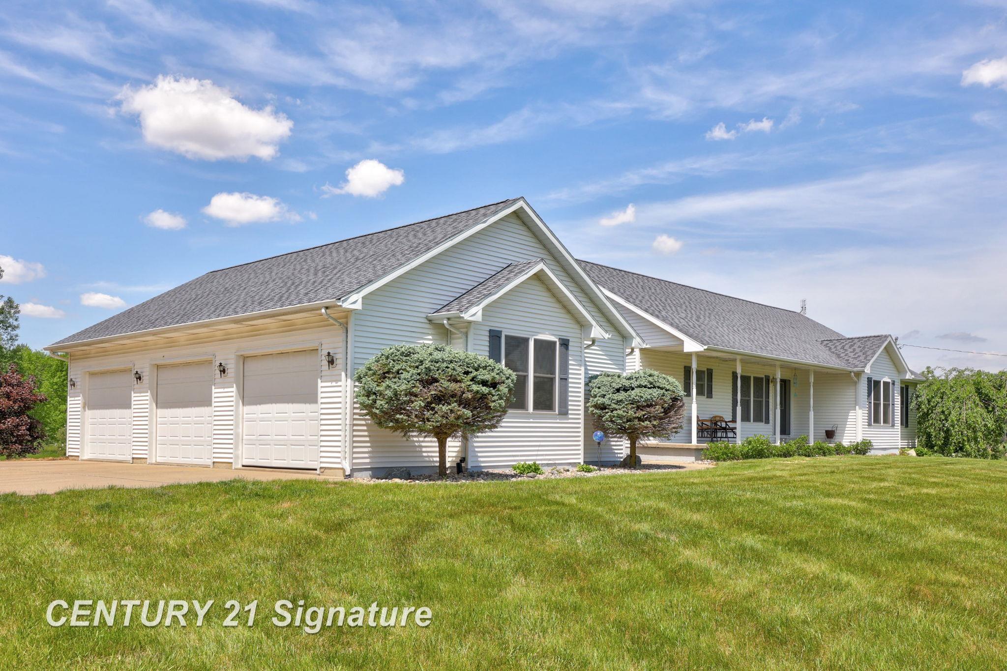 11332 Nichols Road Burt, MI 48417 - Photo 3 of 82