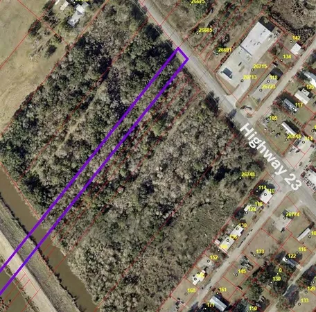 $20,000 | 0 Hwy 23 To The 40 Arpent Line Hwy Port, Port Sulphur, LA 70083
