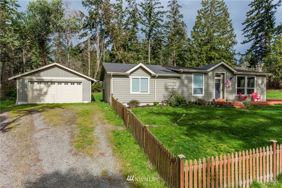1879 East Hunskor Road Oak Harbor, WA 98277 - Photo 1 of 25 Gallery Image 1