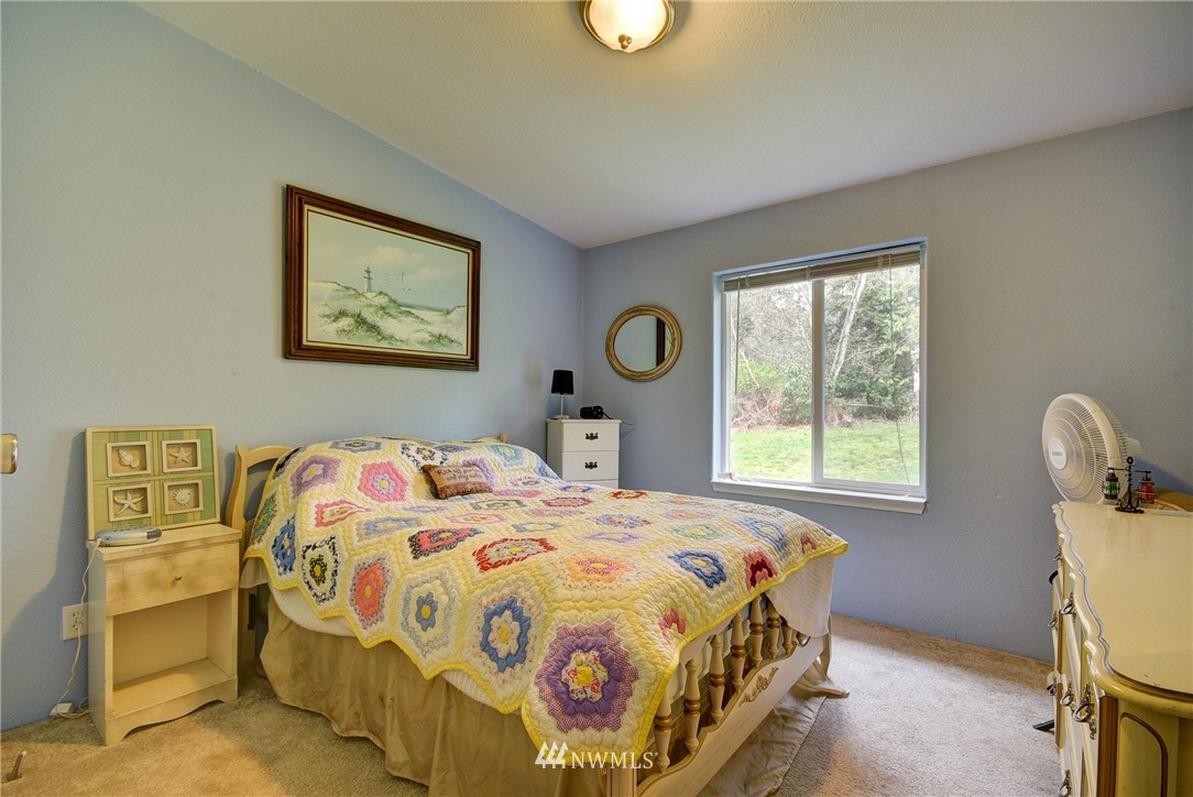 1879 East Hunskor Road Oak Harbor, WA 98277 - Photo 17 of 25 Gallery Image 17