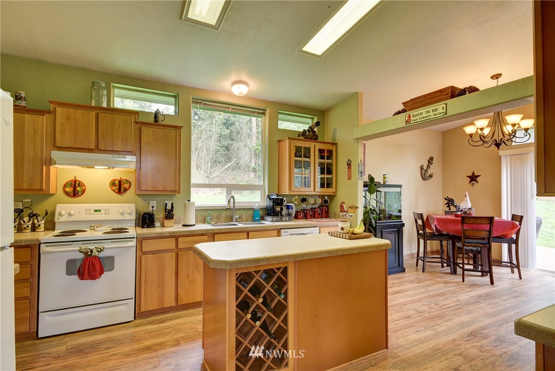 1879 East Hunskor Road Oak Harbor, WA 98277 - Photo 10 of 25 Gallery Image 10