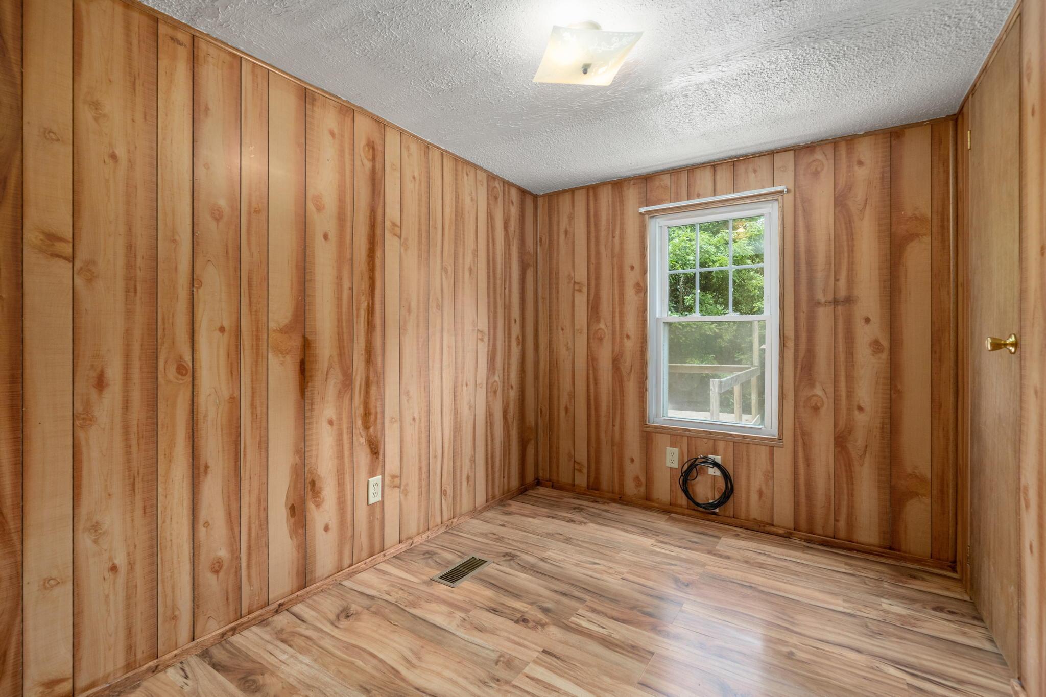 14268 Old McArthur Road Logan, OH 43138 - Photo 21 of 62 22-web-or-mls-DSC08673
