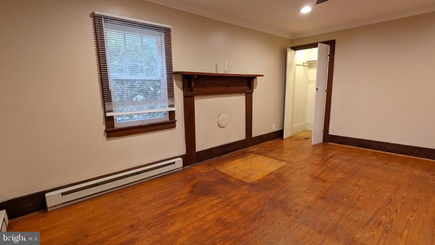 4303 Weakley Hollow Road Syria, VA 22743 - Photo 9 of 20 Main level bedroom