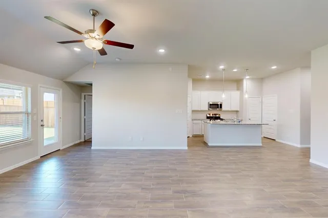 $314,990 | 7416 Sunset Vly Lane, Krum, TX 76249