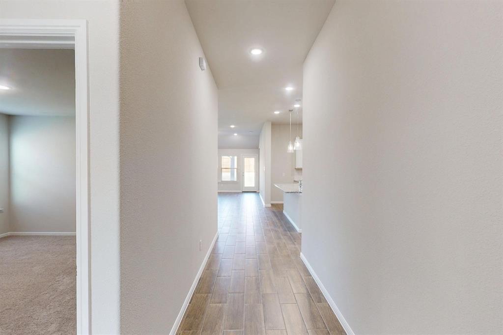 7416 Sunset Vly Lane Krum, TX 76249 - Photo 6 of 40