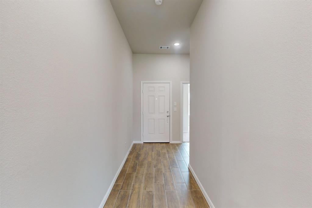 7416 Sunset Vly Lane Krum, TX 76249 - Photo 7 of 40