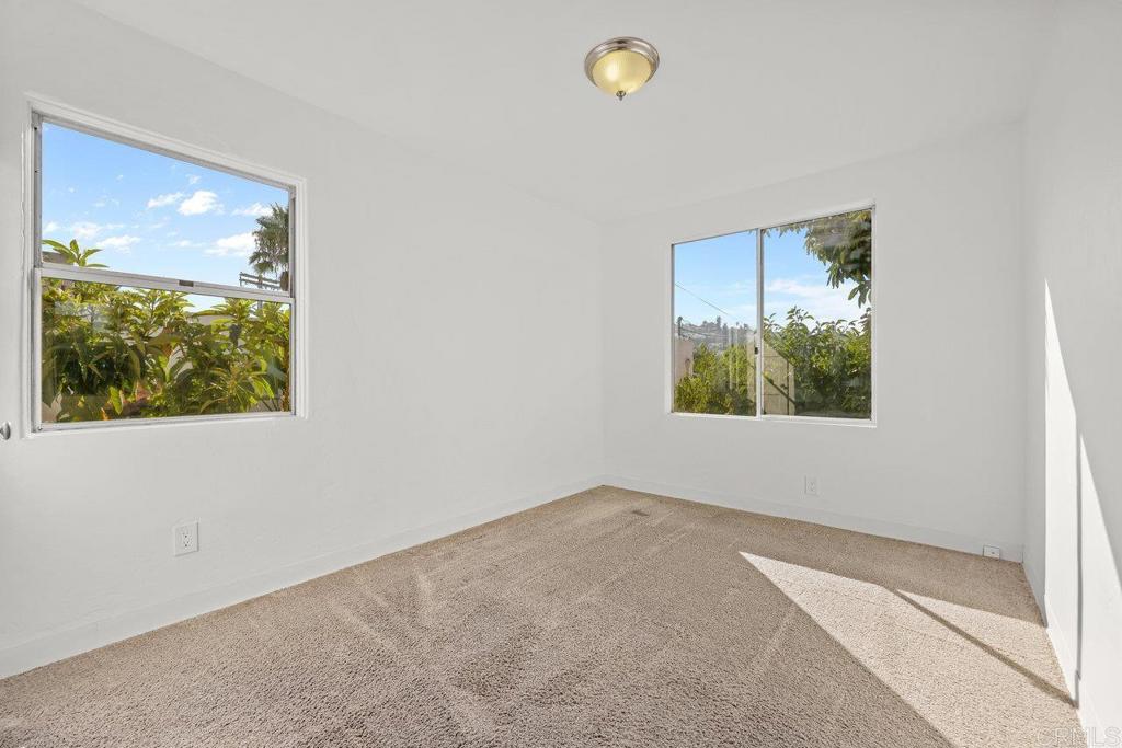 4530-32 4th Street La Mesa, CA 91941 - Photo 14 of 50 an empty room with windows